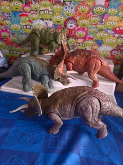 Jurassic park Lot of 5 Dinosaur Action Figures