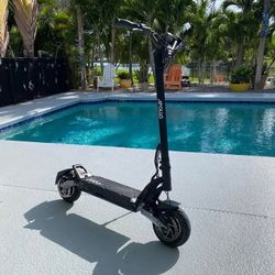 Apollo-phantom-electric-scooter
