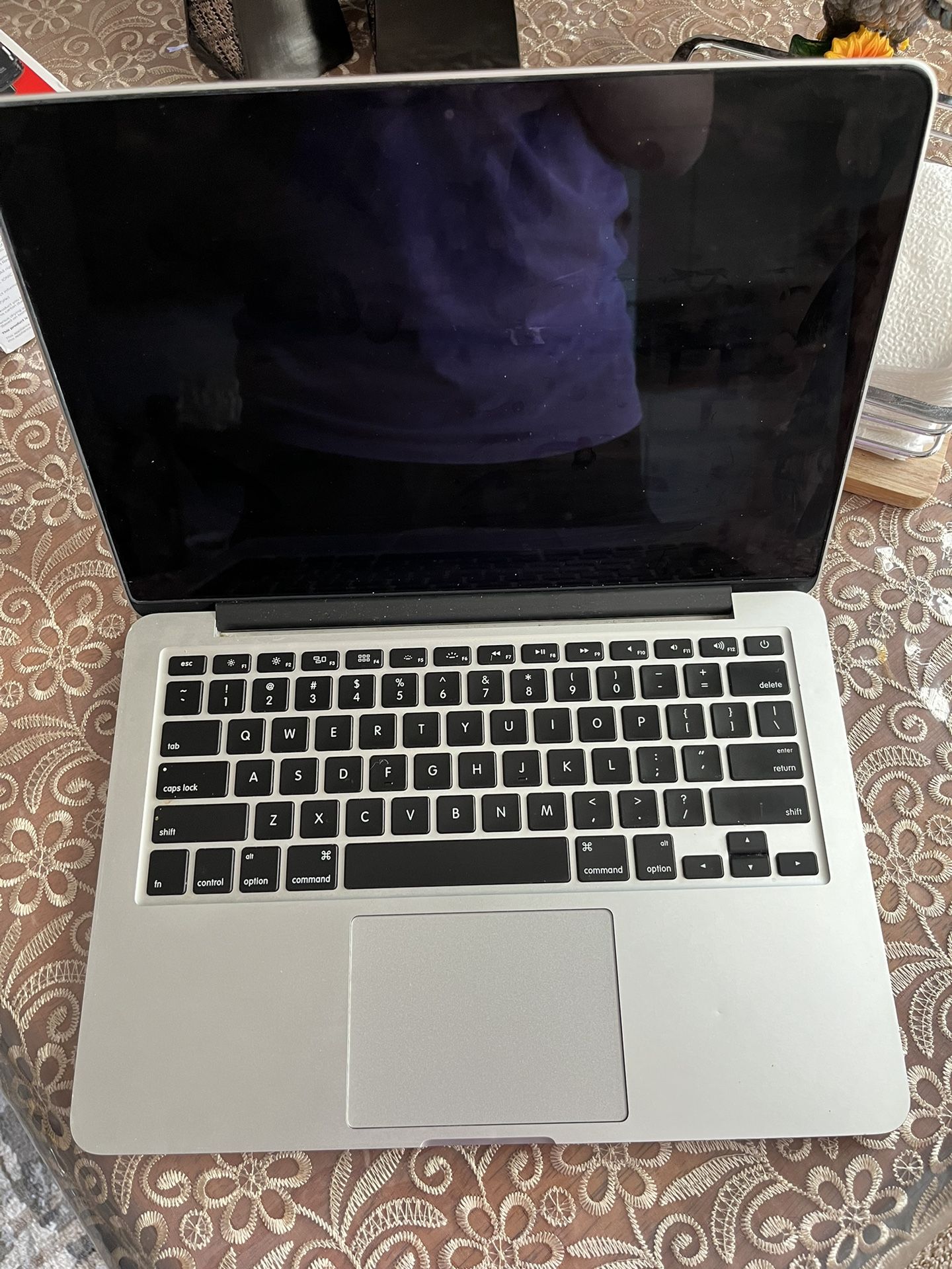 MacBook ( WATER DAMAGE) Does Not Work
