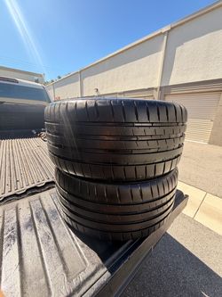 245/35/20 Michelin Pilot sport 4s N0 like new condition (2)