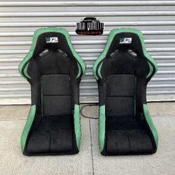 Universal Racing Seats 