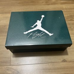 M Jordan 4 Oxidized Green