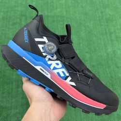 ADIDAS TERREX AGRAVIC PRO “BLACK TURBO” (Size 11, Men’s) 