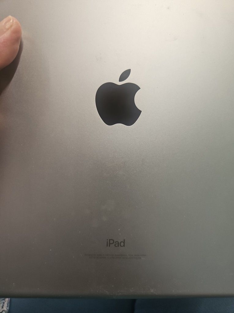 SCREEN CRACKED 6th Generation IPAD 9.4in ×6.6 In. Display 9.7. FoR Parts
