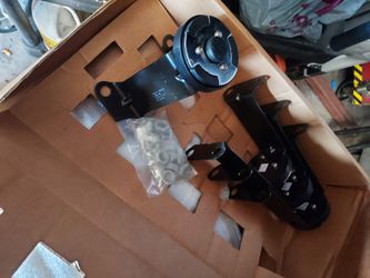 Flow below hub cap for 18 wheeler trailer and truck they are 225