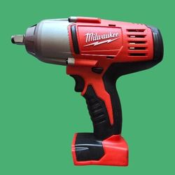 Milwaukee M18 1/2 Impact Wrench (Tool-Only) 