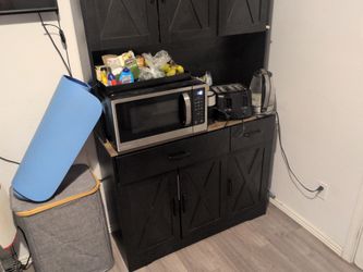 Kitchen hutch