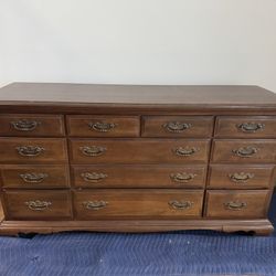 10- Drawer All Wood Dresser 
