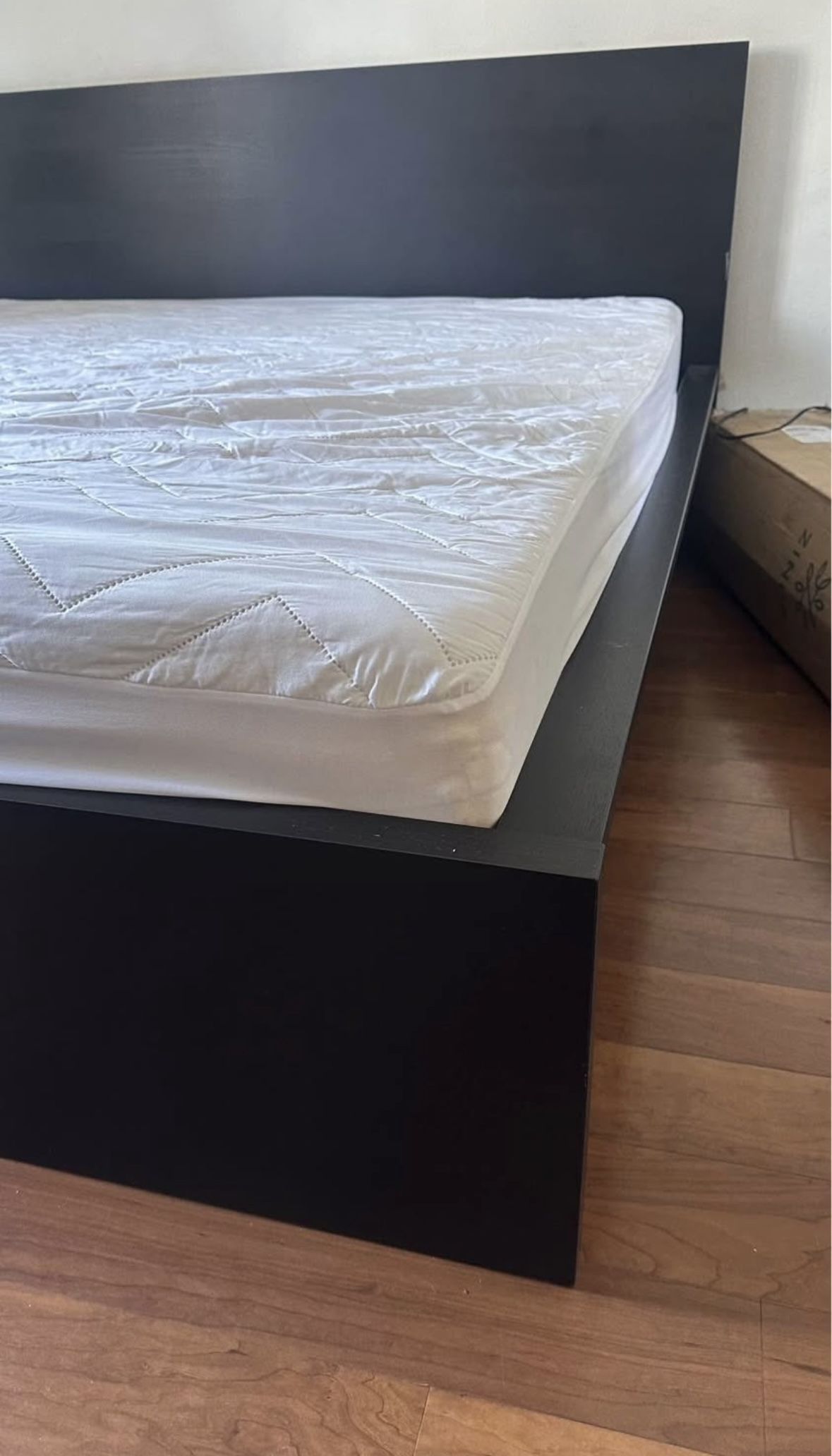 King bed frame