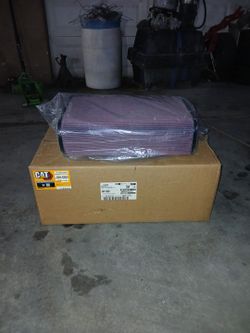 Caterpillar oil Filter New.