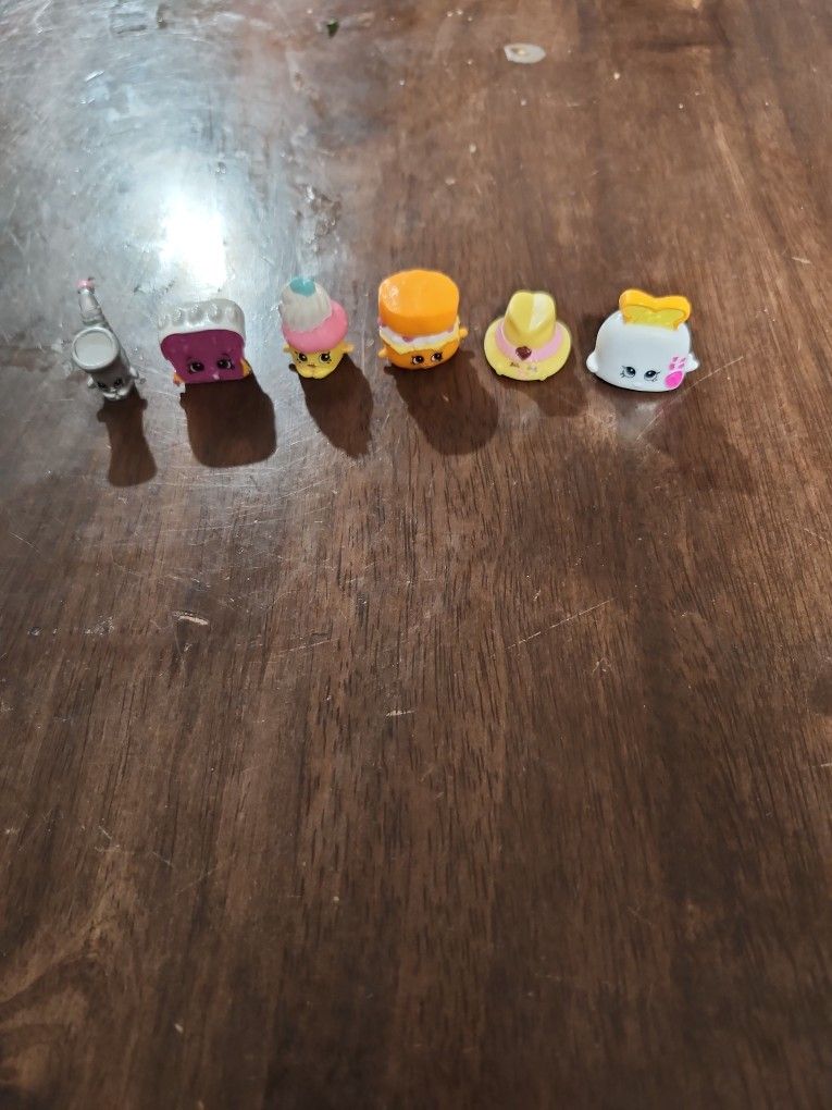 Random Lot Of Shopkins