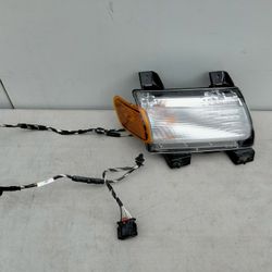 Passenger Right Corner Fog Park Light Side Marker 2018 2019 2020 Wrangler Jeep