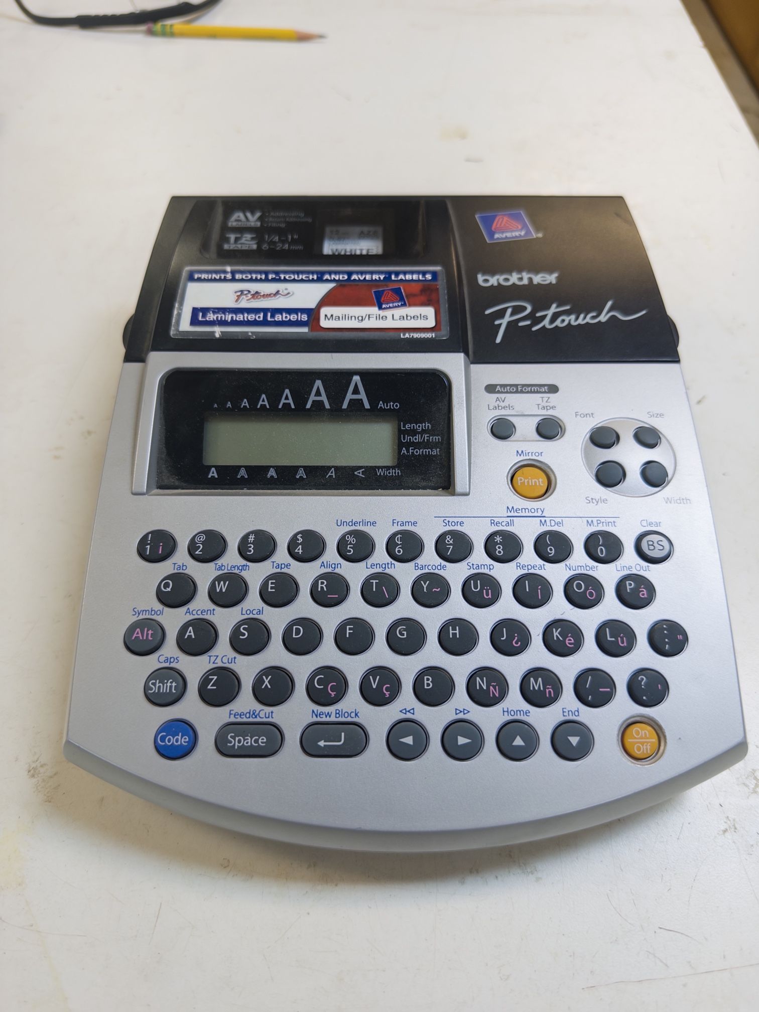 Brother P-Touch 2600 label maker