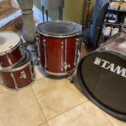 4pcs Tama Drum Set