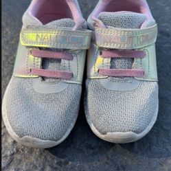 Girls Shoes