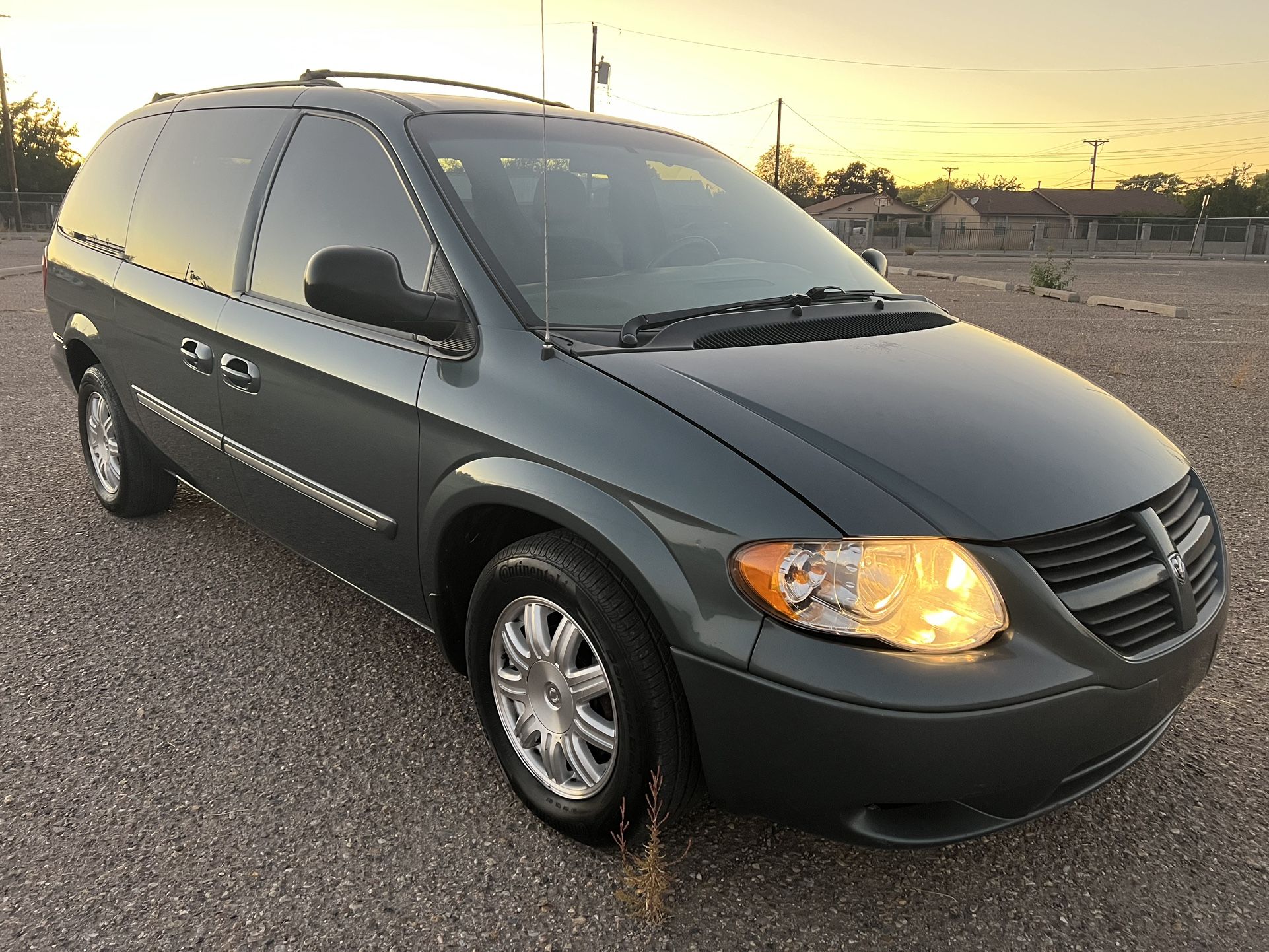 2006 Chrysler Town And Country Touring