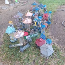 Wild Bird Feeders Diff Zises Used All Diff Take All For $200