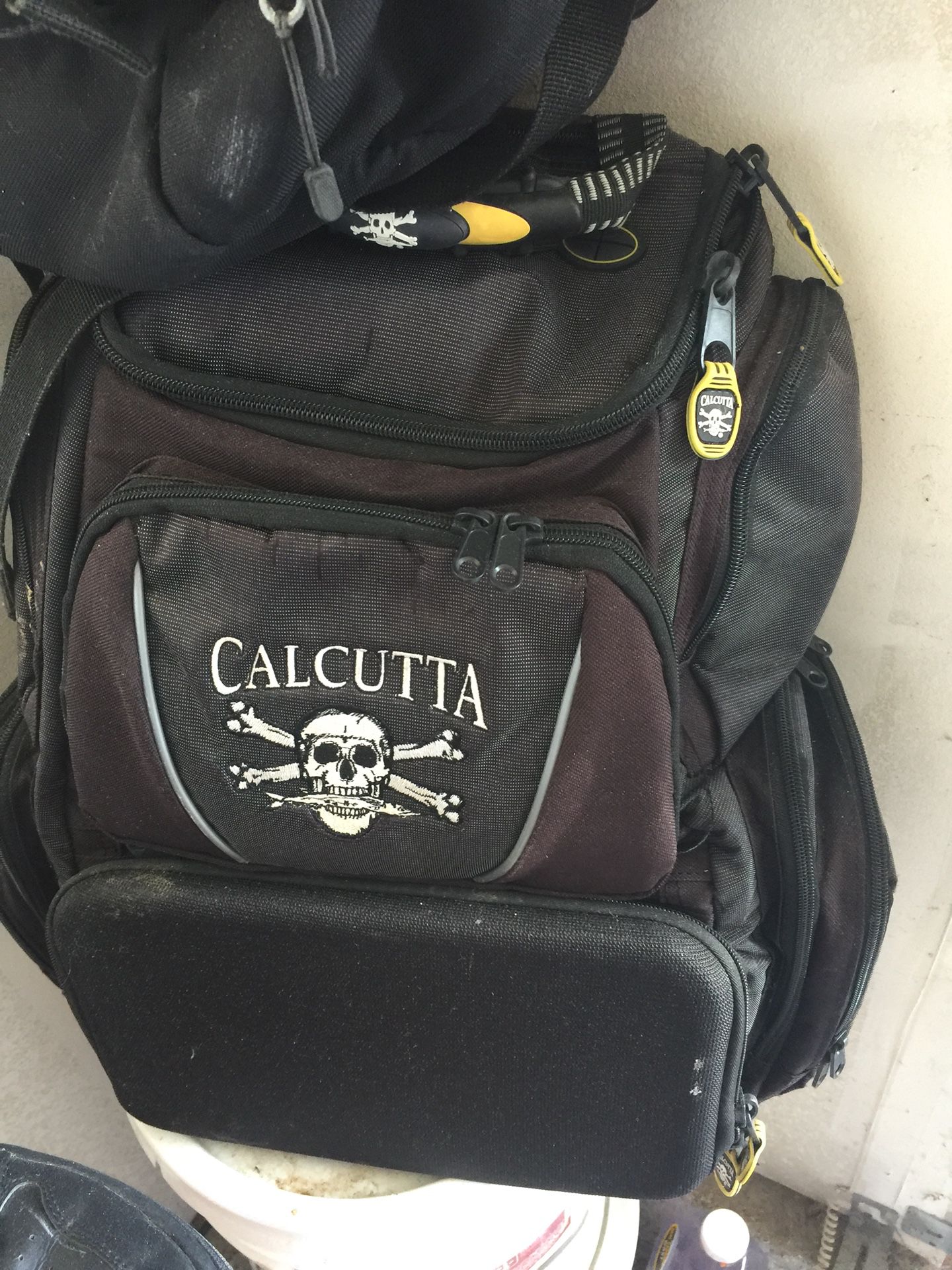 Shimano Calcutta fishing backpack