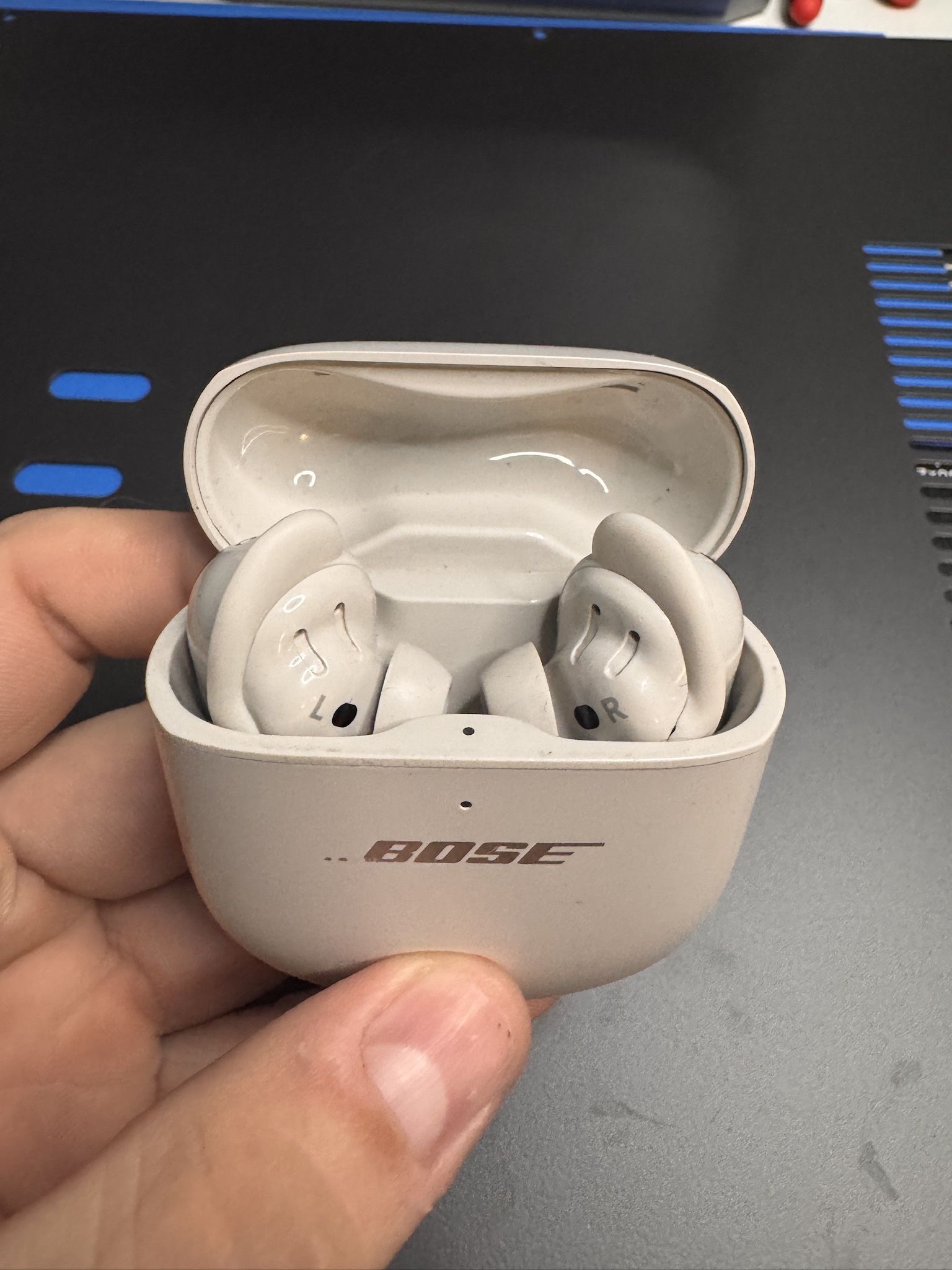 Bose QC Ultra Wireless Earbuds (1st Gen)