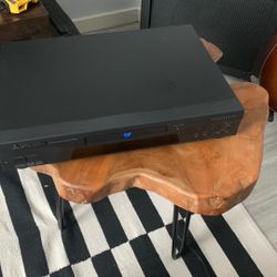 Mitsubishi DVD/CD Player 