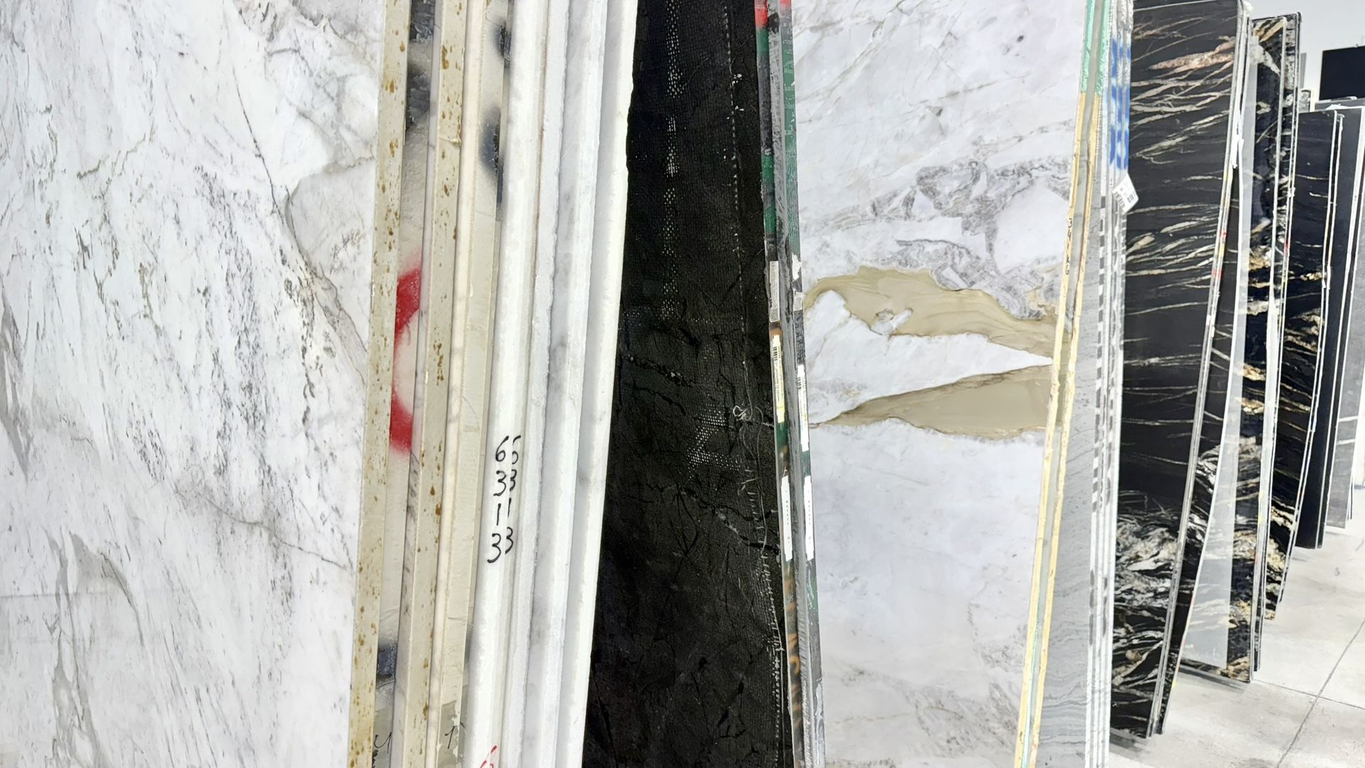 CALACATTA QUARTZ JUMBO SLABS TRAMONTANA 127X64 2CM FOR KITCHEN COUNTERTOPS