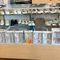 Retail displays cases