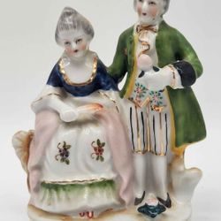 Occupied Japan - Colonial Couple - Porcelain Figure