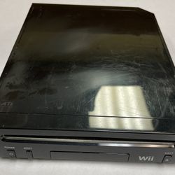 Nintendo WII RVL-001 Black Console Complete (No Nun-chuck) System Shows Signs Of Wear Few Scratches 