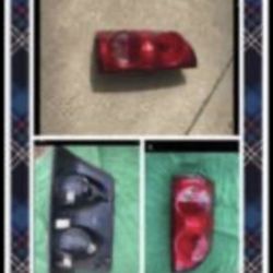 Dodge 2008 taillight