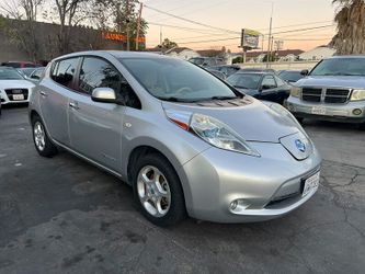 2011 Nissan LEAF SL