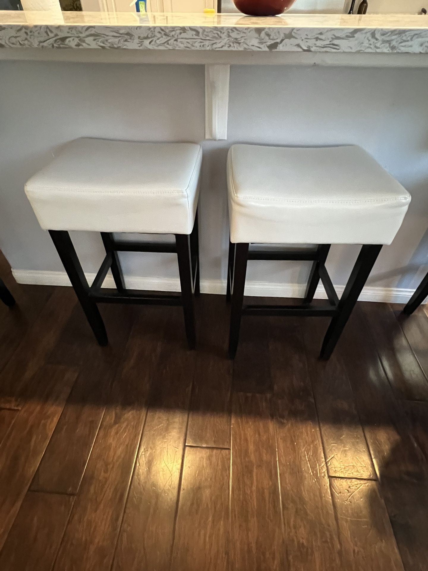 Bar Stools Backless