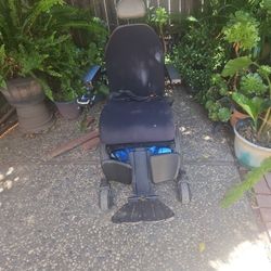 Quantum Power Chair