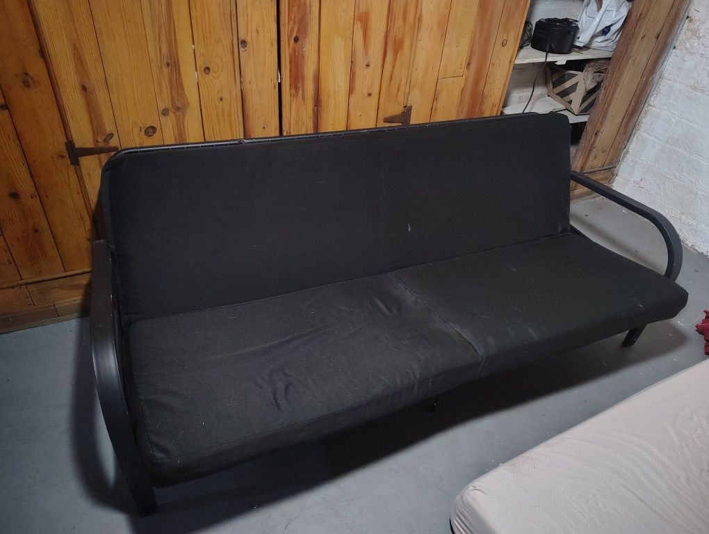 Black Futon Bed w/Frame Like New