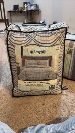 Full/queen Comforter Set