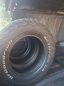 Tires 245x75xR17