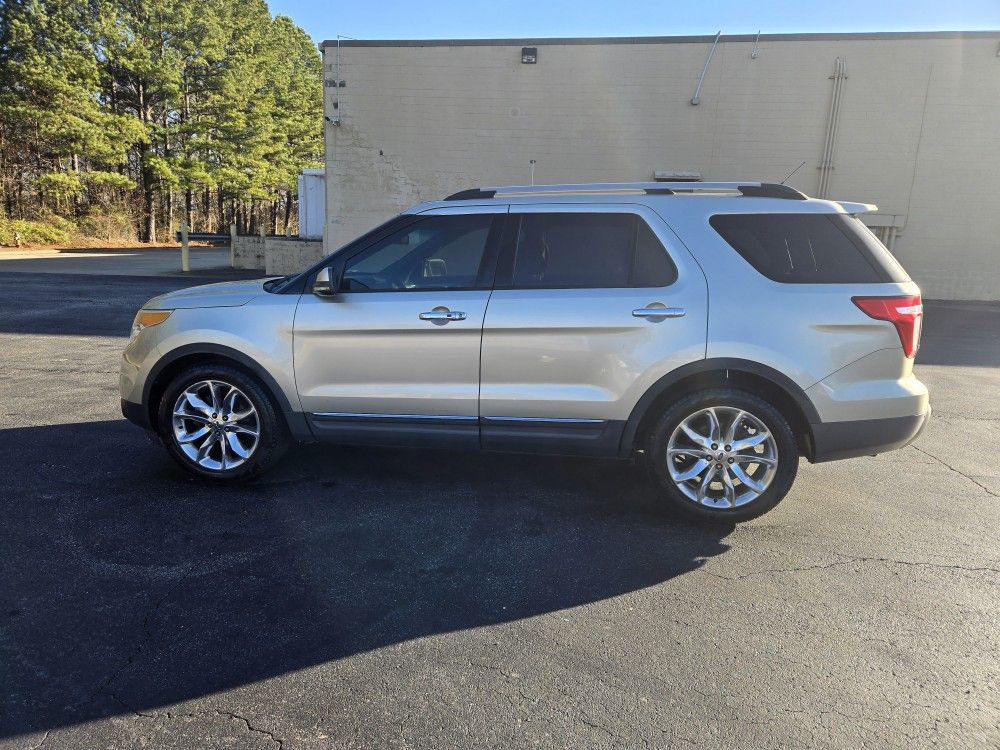 2012 Ford Explorer