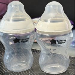 2 Pack Tommee Tippee Closer to Nature Bottle Unisex 9 oz - open but never used