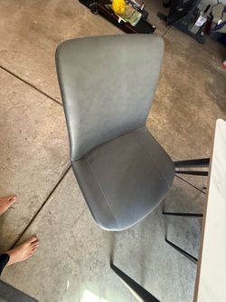 Six piece dining table