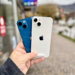 iPhone 13 128GB Unlocked 