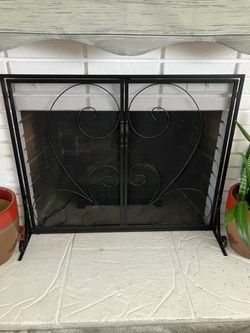 Fireplace screen