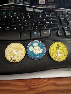 Disney 2018 pins