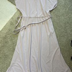 Women’s Uniqlo Dress – Stylish & Comfortable