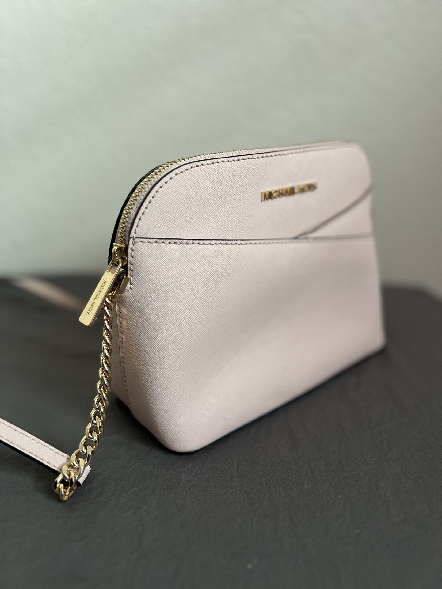 Michael Kors Crossbody Purse 