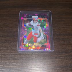 2021 Panini Prizm Austin Hooper Purple Cracked Ice /225