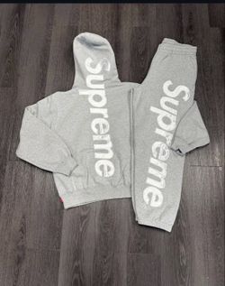 Supreme satin appliqué set