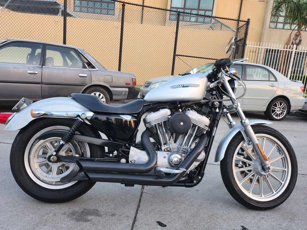 2005 Harley Davidson Sportster 883