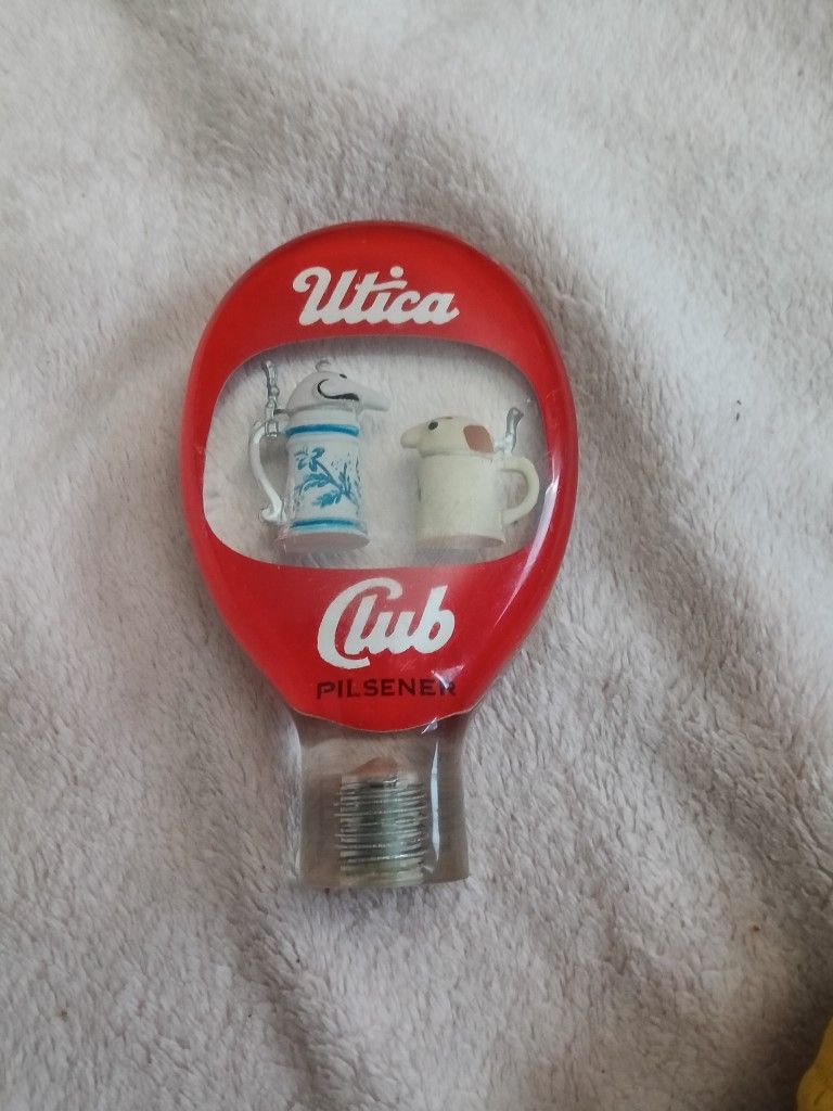 Vintage c. 1970 Utica Club Pilsner Schultz and Dooley Steins Lucite Beer Tap Handle