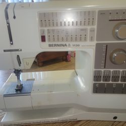 Sewing Machine w/ Supply Box