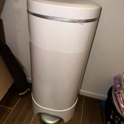 New Diaper Genie 