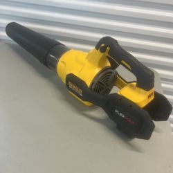 Dewalt DCBL772 FLEXVOLT 60V MAX Axial Handheld Blower Bare Tool Only. Bring a battery to test